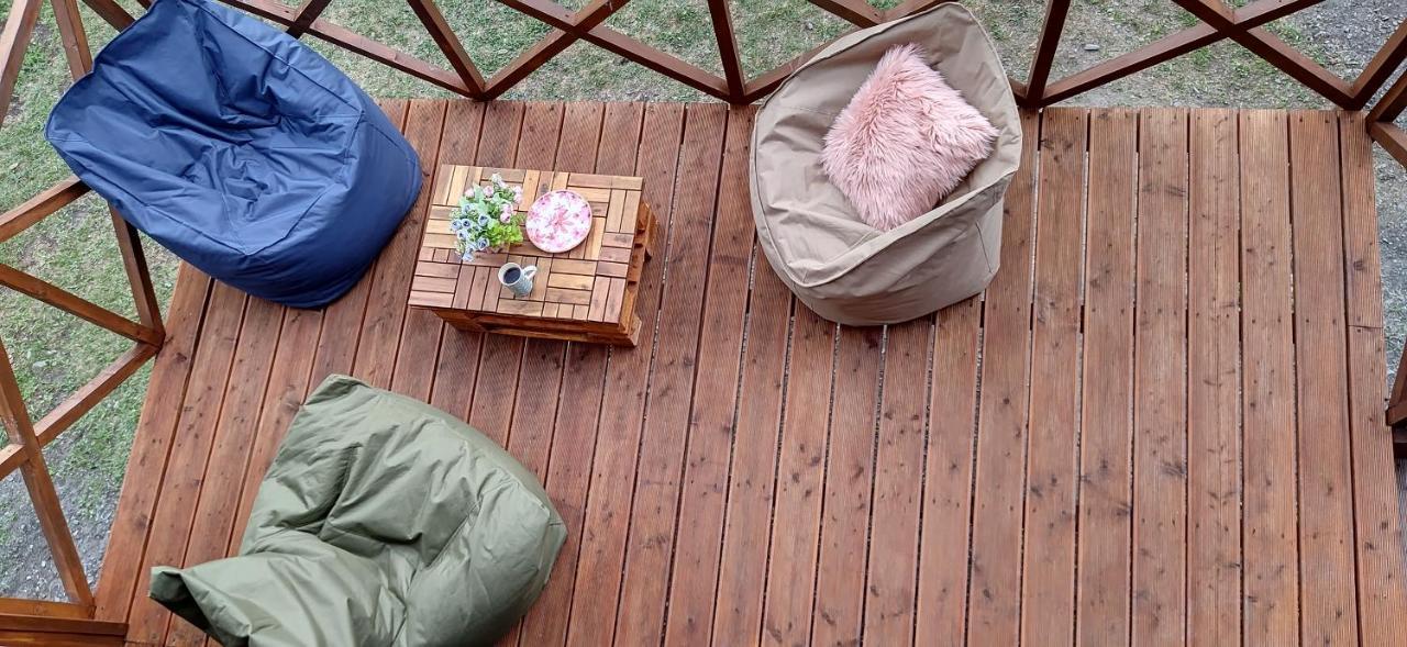 Cliffside Cottage Kazbegi Esterno foto